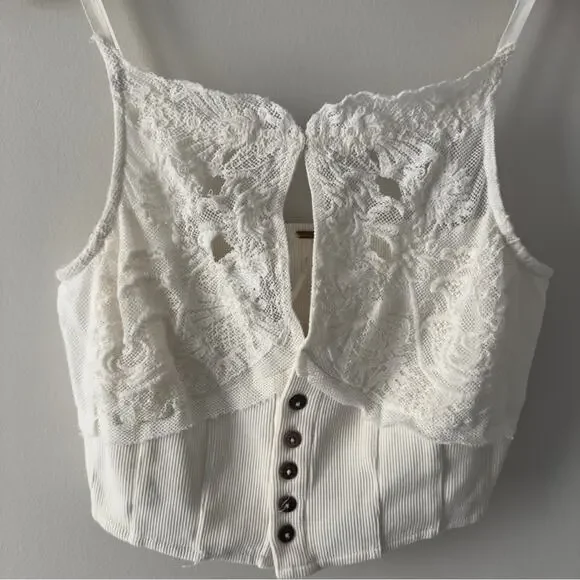 Free People Have My Heart Tank Corset Top Cropped White Lace Button-Up Crop NWT - Picture 12 of 16